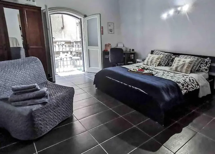 Intero Appartamento su Via Tortona-Darsena-Navigli